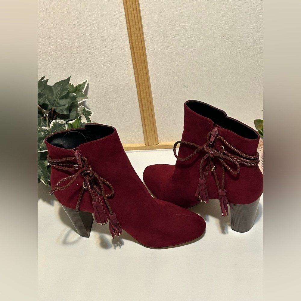 Elegant Red Suede Ankle Boots